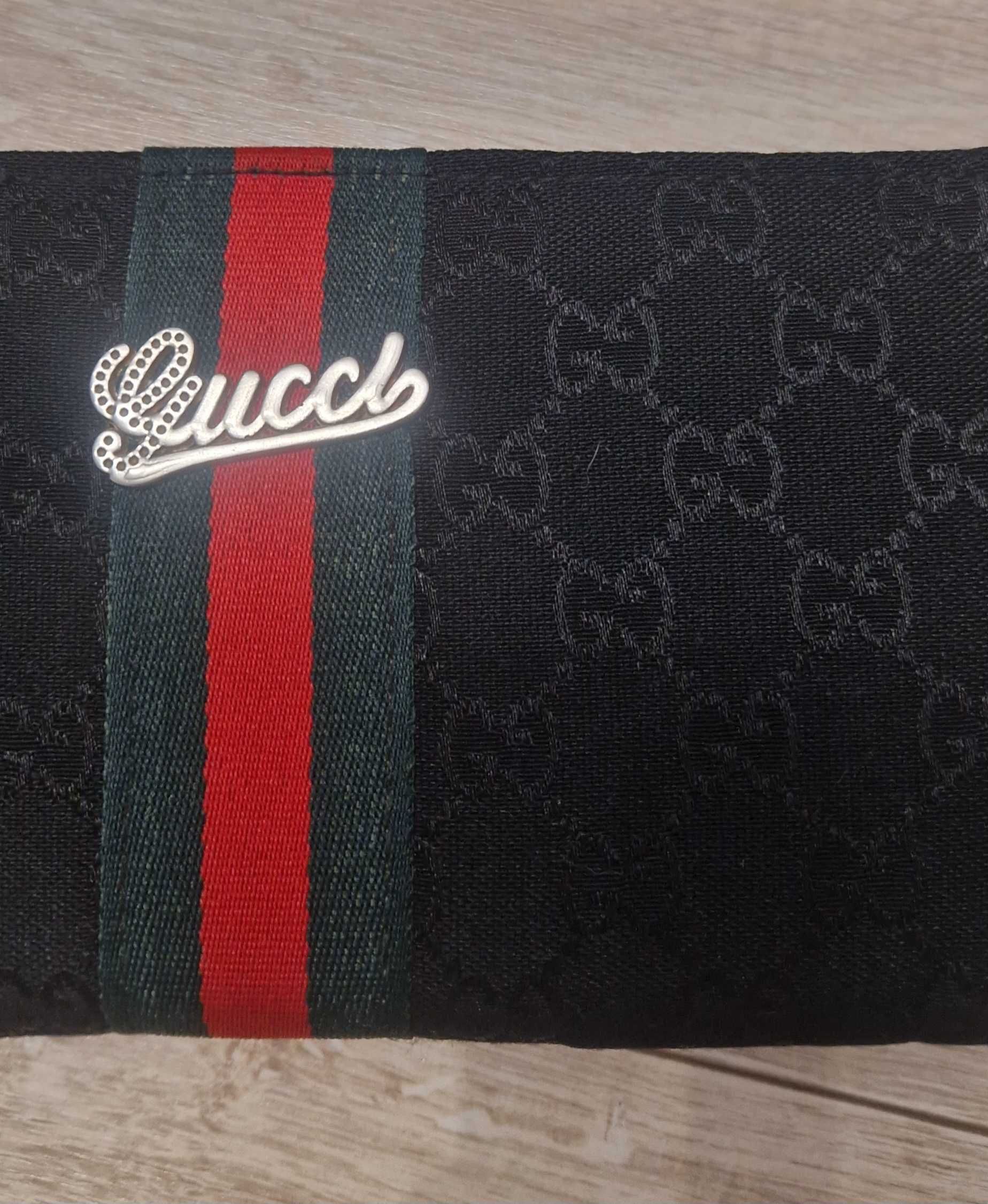 Portfel damski Gucci czarny duży