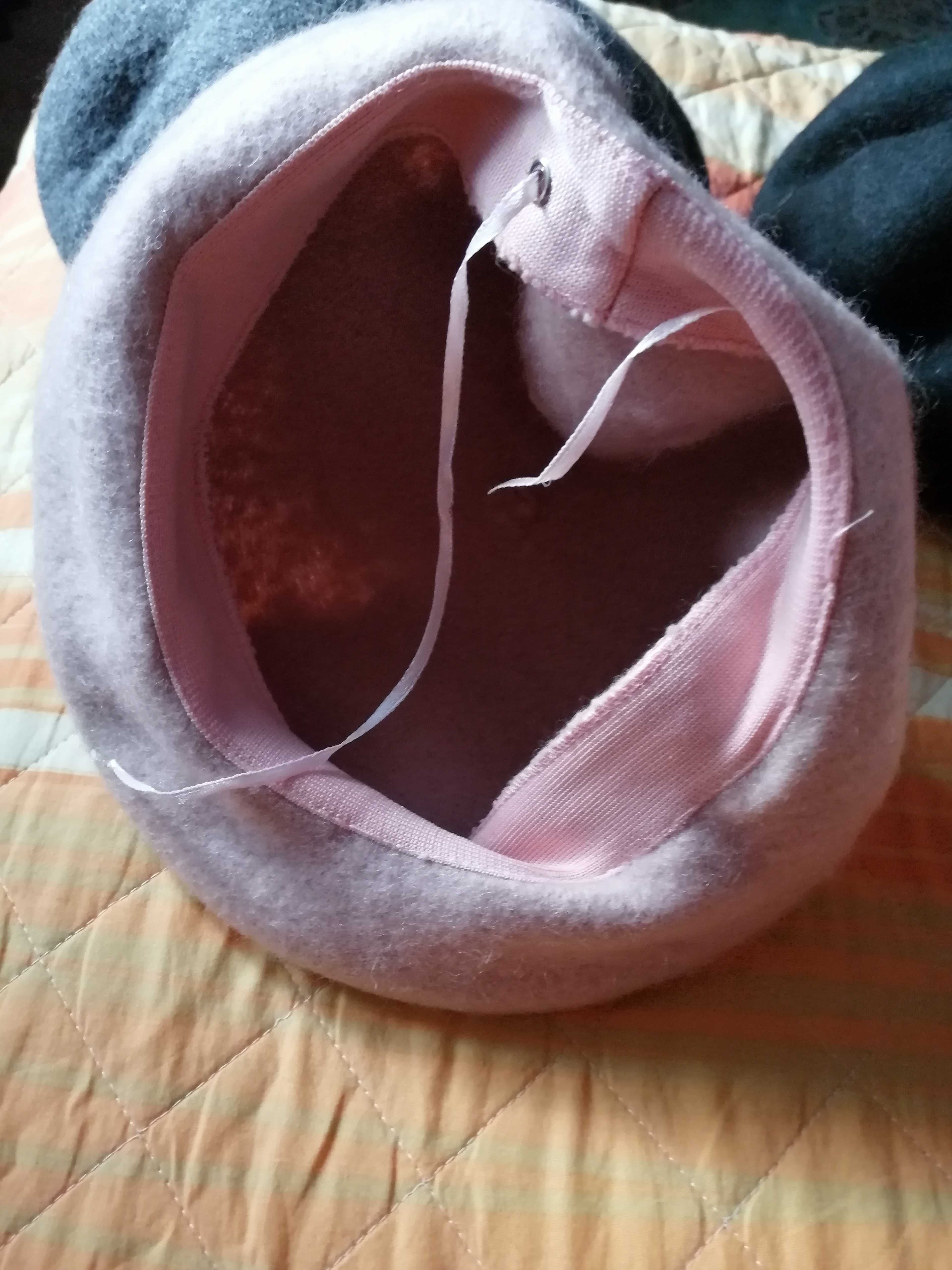 Продам шапки, береты женские