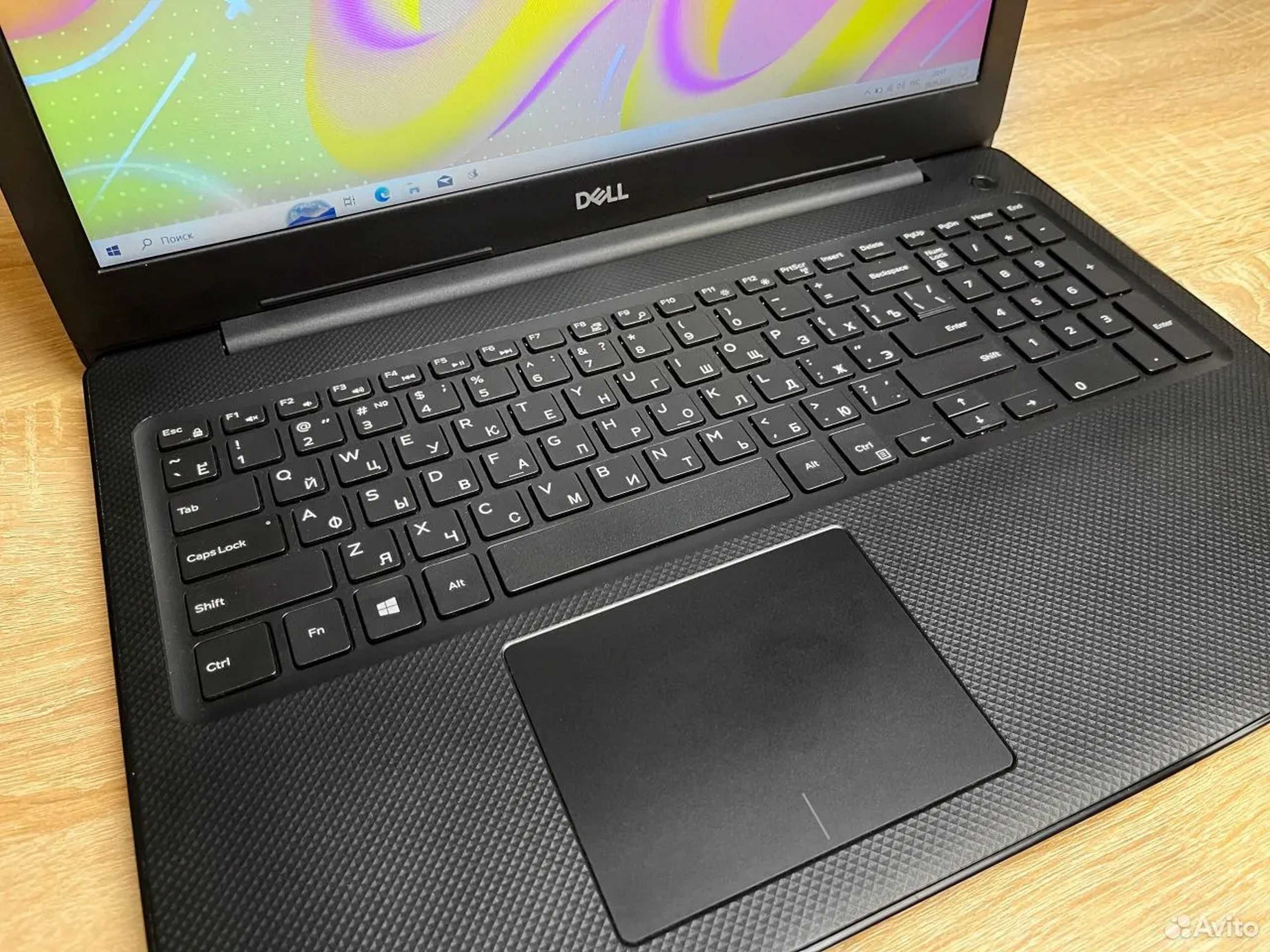 Dell Vostro 15.6" Octacore i5/8GB/256Nvme gama Profissional