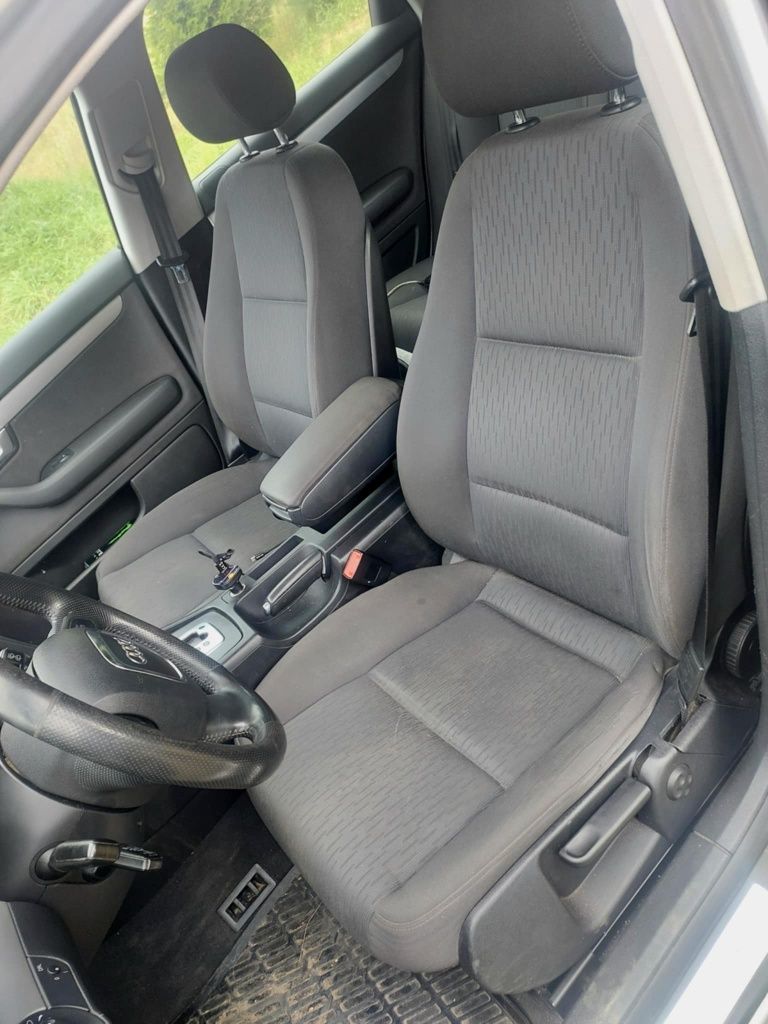 Sprzedam audi a4b7