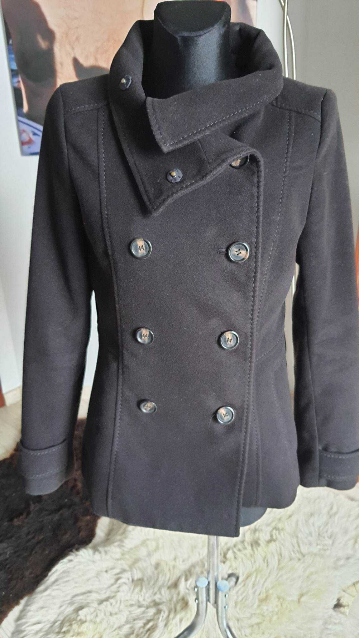 Czarny krótki damski płaszcz H&M rozmiar 38
