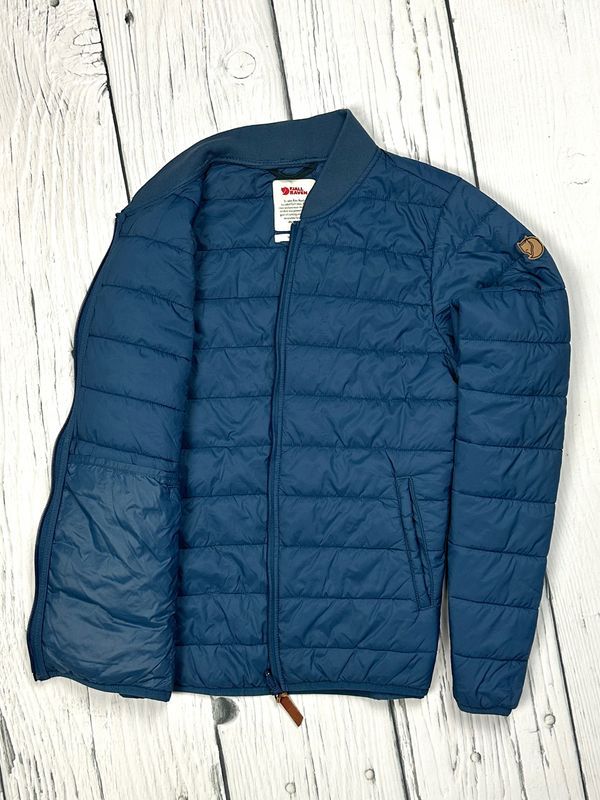 Fjallraven Kurtka Podpinka Damska Ocieplenie G-loft Supreme Logo r. S
