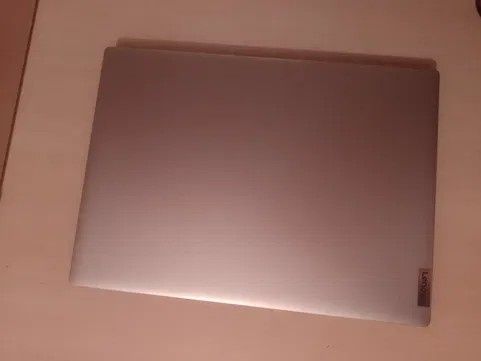 Laptop Idea pad 1