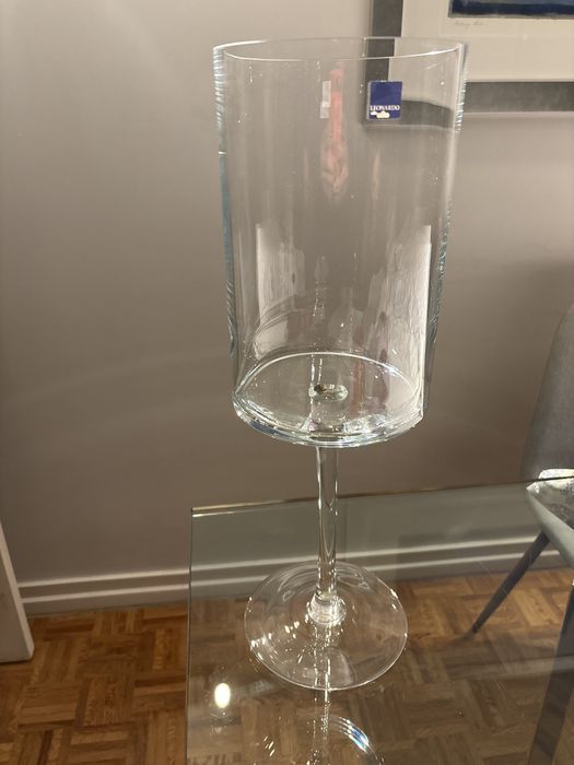 Suporte para vela com pé, em cristal., Leonardo. 50 cm. Nunca usado.