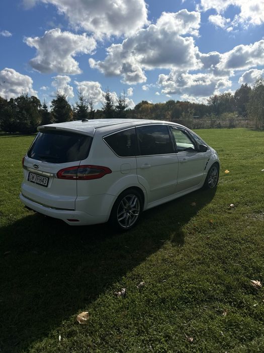 Ford s-max st line titanium