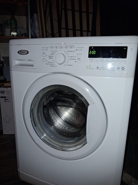Sprzedam pralkę whirlpool po serwisie