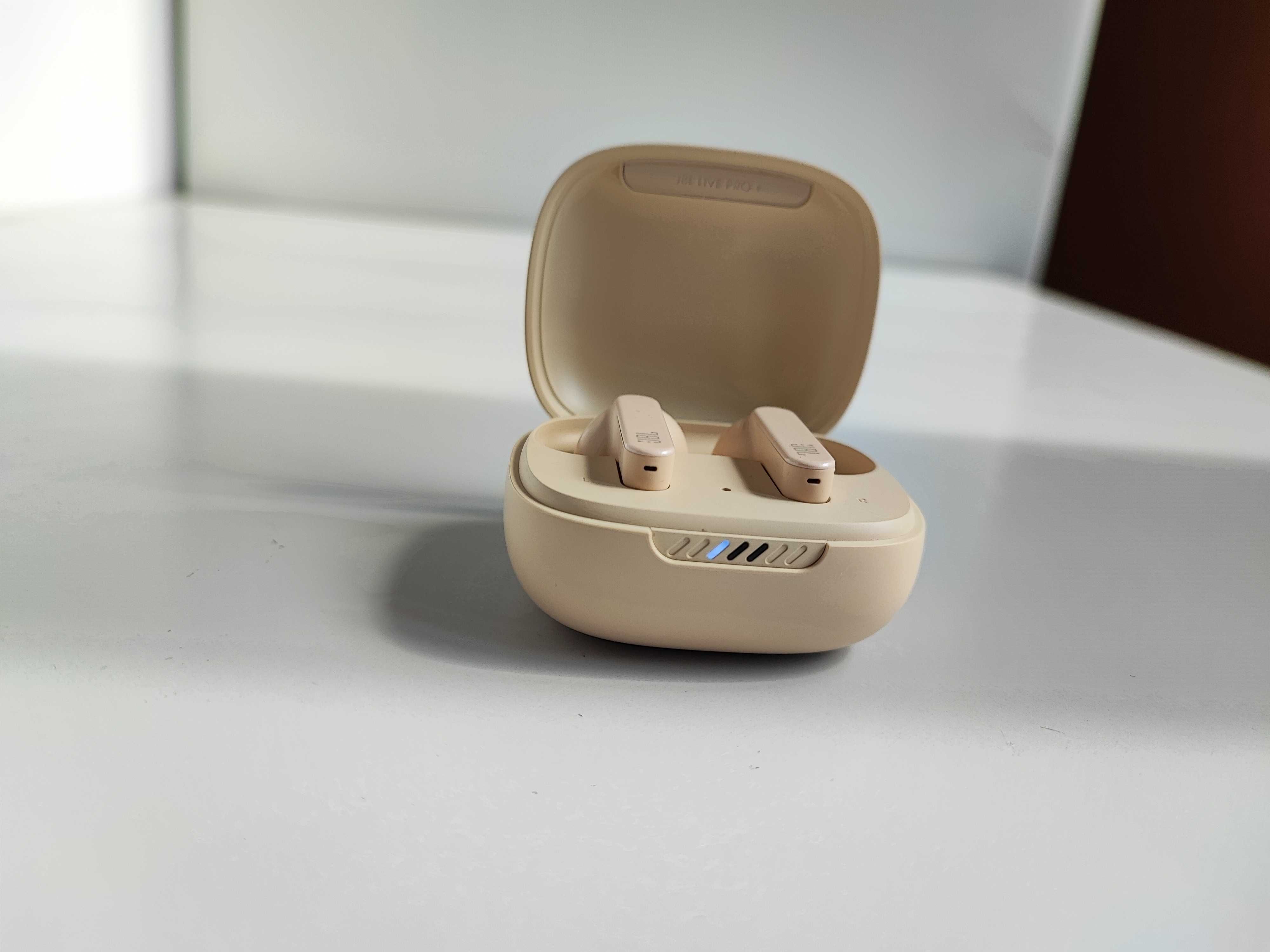 Навушники бездротові JBL Live Pro+, ANC, TalkThru