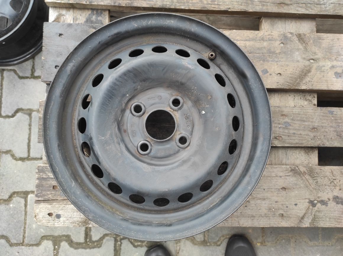 Felga stalowa 5.5x14 4x100 ET47 54.1 Hyundai i10 TPMS #4435