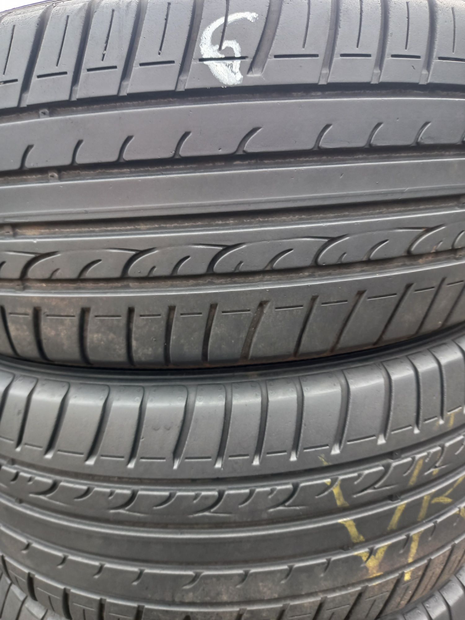Opony używane 215/55/16 dunlop 4x6 mm