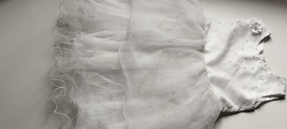 Сукня біла сніжинка