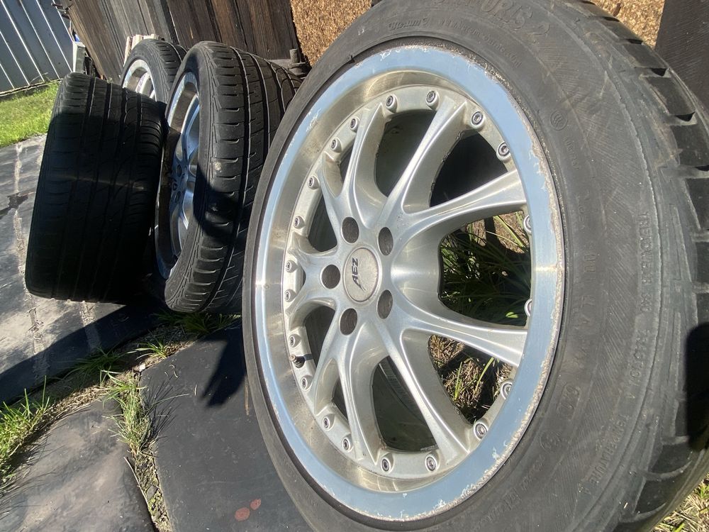 Felgi aluminiowe AEZ 17” z oponami 215/45 R17 – komplet 4 sztuki