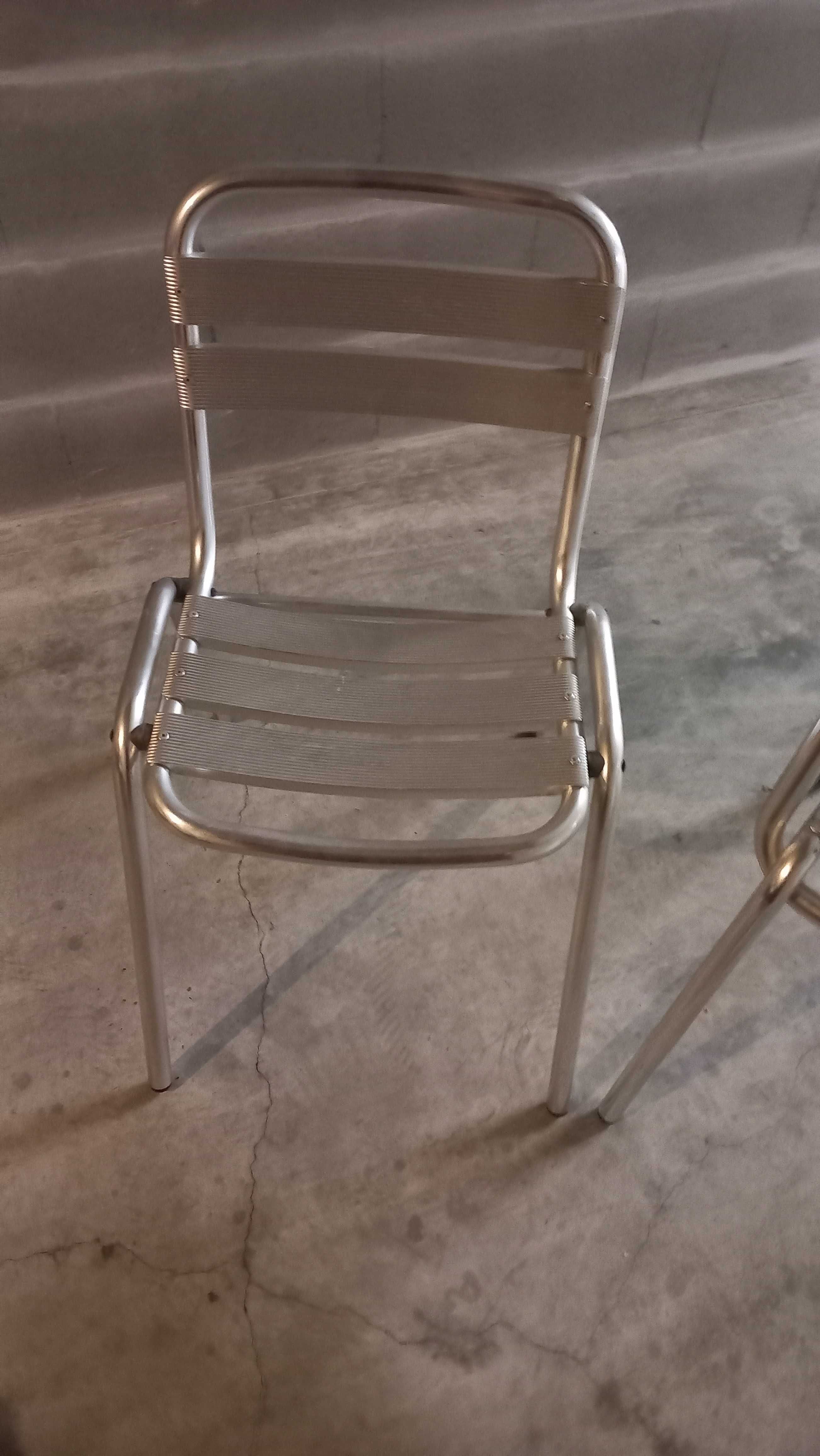 Cadeiras de esplanada em inox