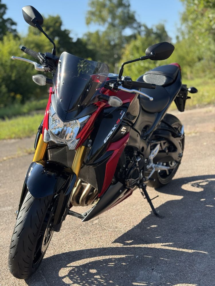 Suzuki GSX-S1000 Сузуки з Японії