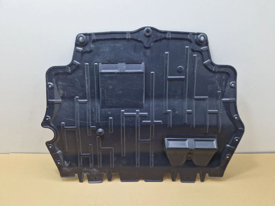 Volkswagen PASSAT B6 B7 OSŁONA POD SILNIK NOWA