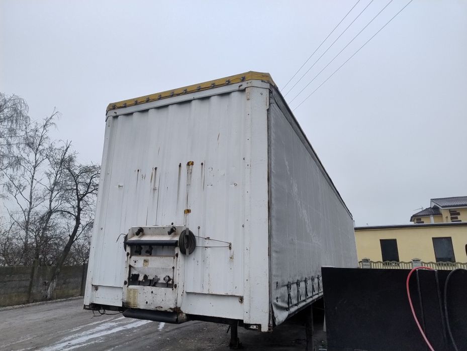 Naczepa firanka KRONE