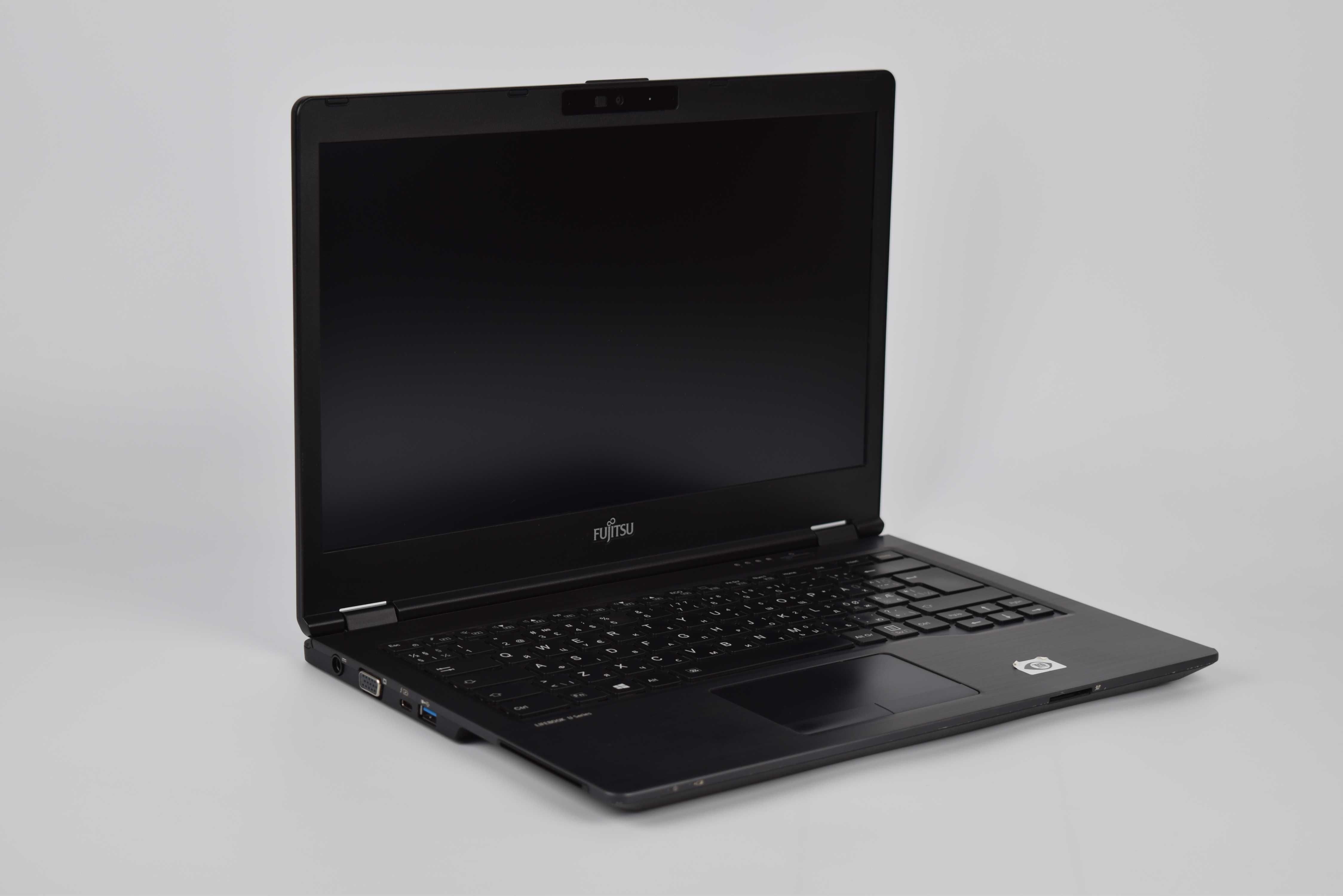 Fujitsu LifeBook U7410 i5-10310U 16/32 гб 256/512/1 тб 14" Ноутбук 4G