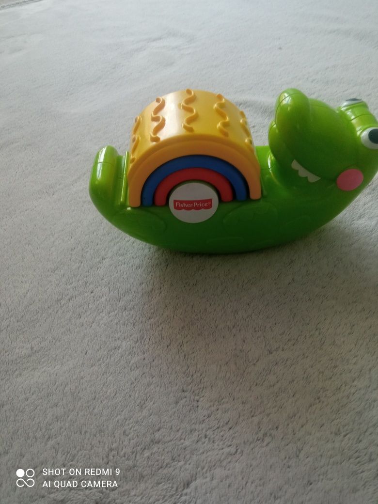 Piramidka rozkołysany krokodyl FISHER PRICE