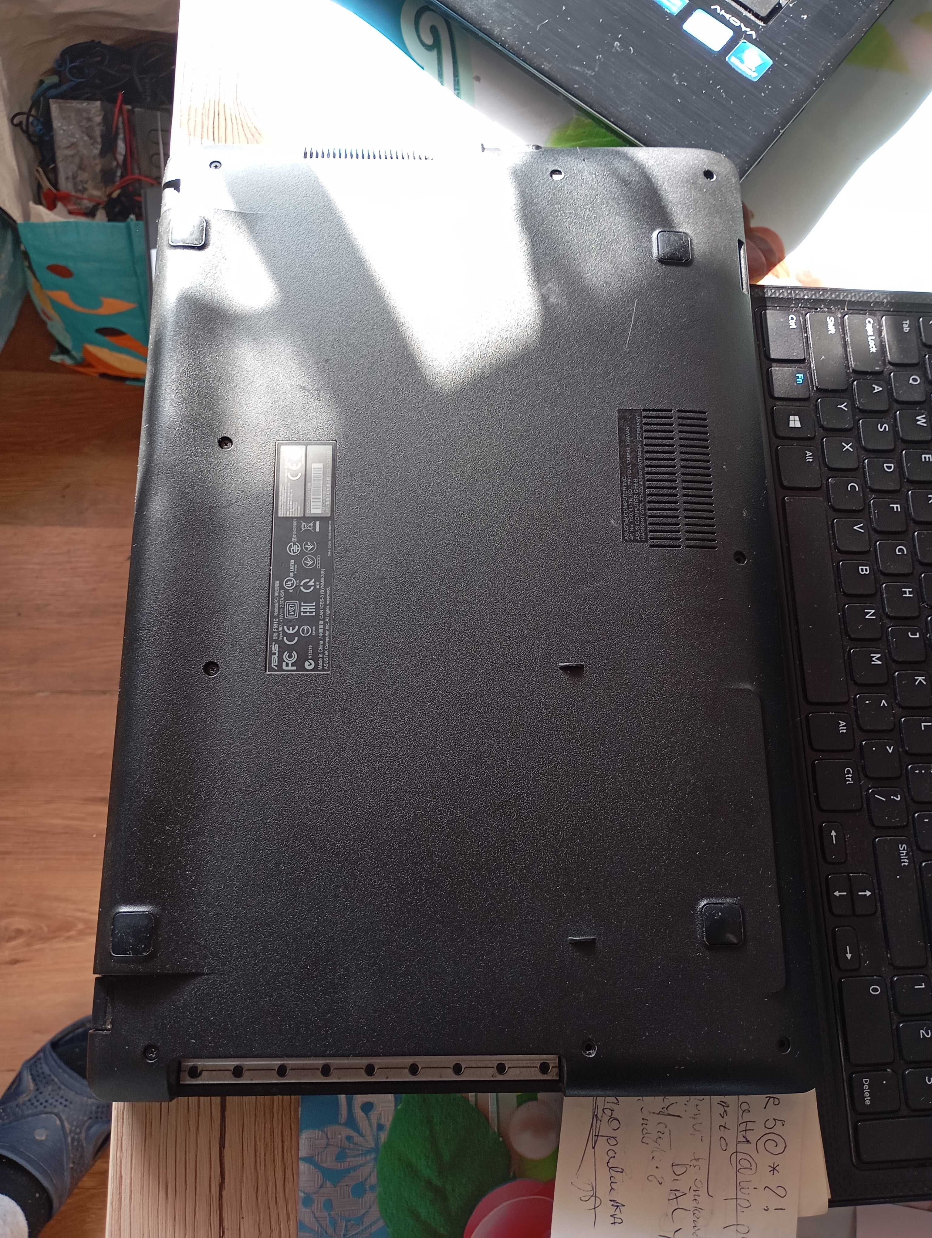 sprzedam asus f551c ale bez plyta