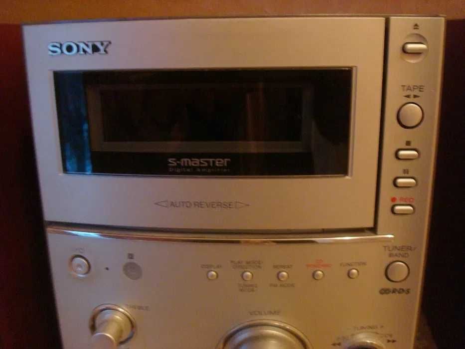 soni СD проигрыватель радио, кассеты.