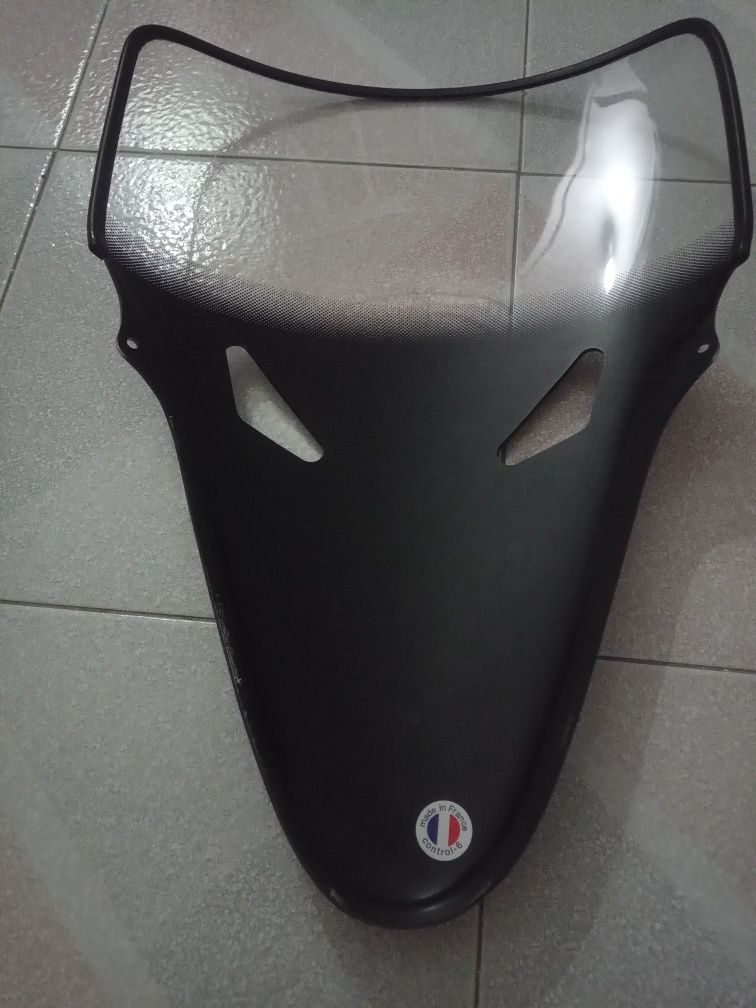 Viseira de origem da Suzuki Vestrom 1000