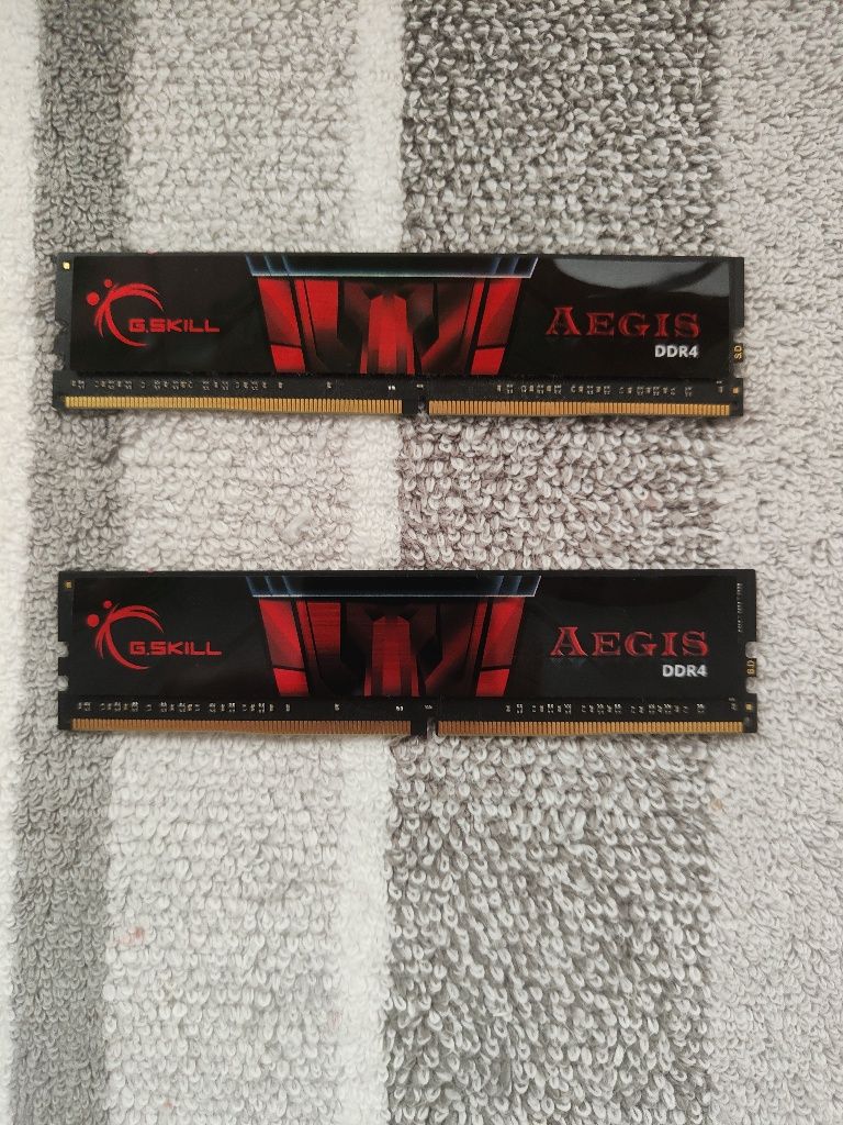 RAM DDR4 2x8gb 16gb całość