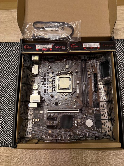 Płyta główna MSI B460M-A PRO + Intel i3 -10100F + 16GB RAM