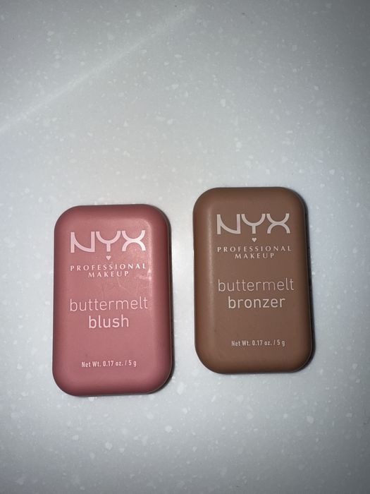 Бронзер і румʼяна nyx buttermelt