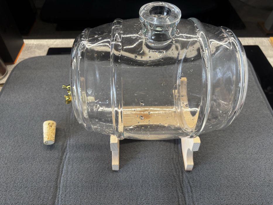 Szklana beczka z kranikiem 4L