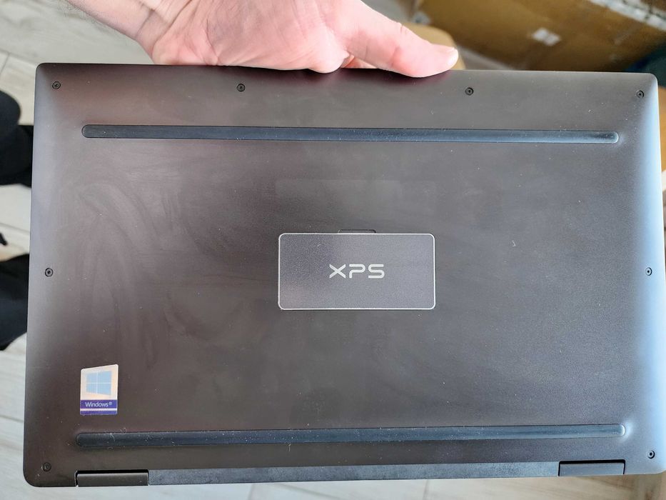 Ноутбук планшет Dell Xps 13 9365 2 in 1 FHD+/i7-7Y75 / 8 RAM/256 SSD