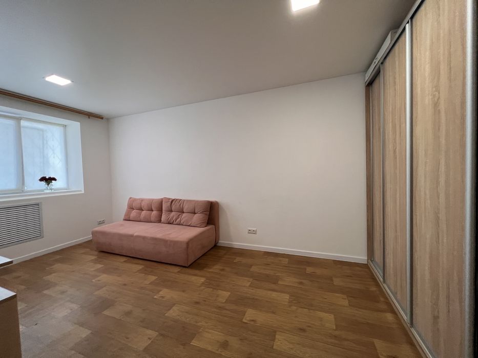 Продаж 1-кімнатної Центр, Сучасний ремонт, 30м2, Івана Мазепи