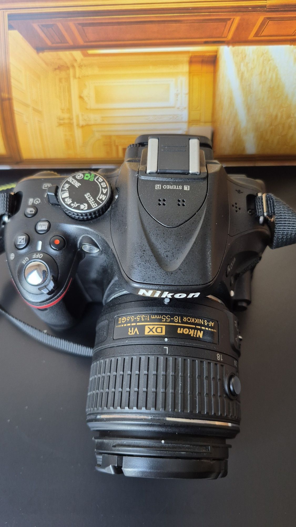 Nikon D5200 c/novo + Nikkor 18-55 VRII 4233 disparos