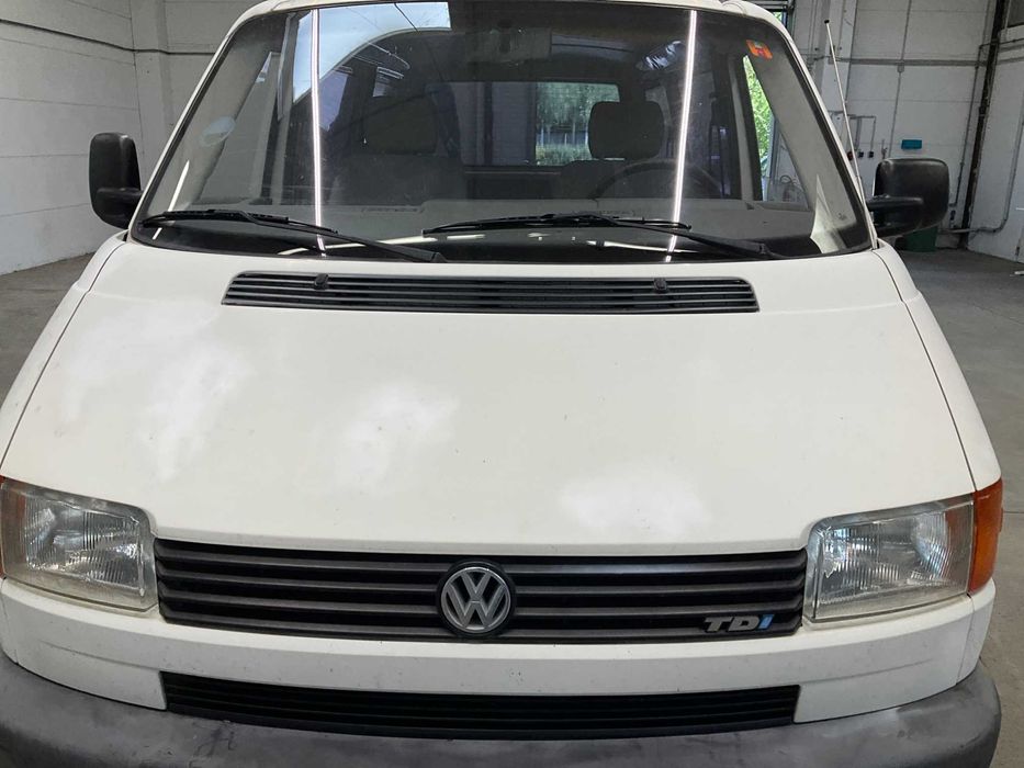 Volkswagen T4 2.5 TDI 183000 км. Для військових з Німеччини.