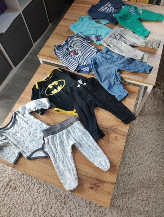 Zestaw 68 cena za wszystko body piżama bluza spodnie