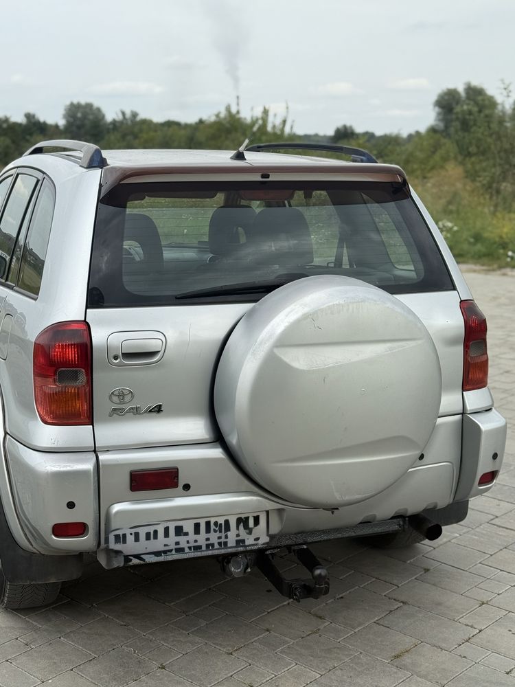 Продам Tayota Rav4 2.0TDI 4x4