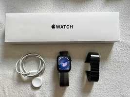 Apple Watch SE (GPS + Cellular) 44 mm