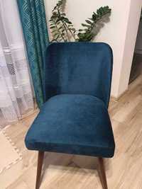 Krzesła w stylu prl