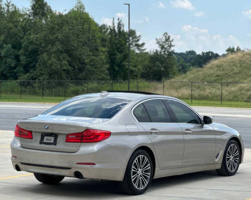 BMW 5 Series 530i      2018