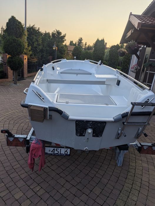 Łódź motorowa, motorówka, łódka