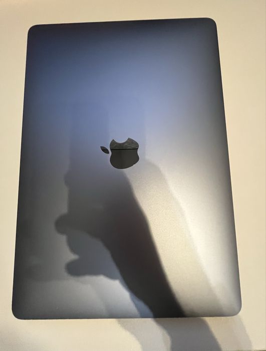 Macbook air a2337 m1 2020 розбитий екран