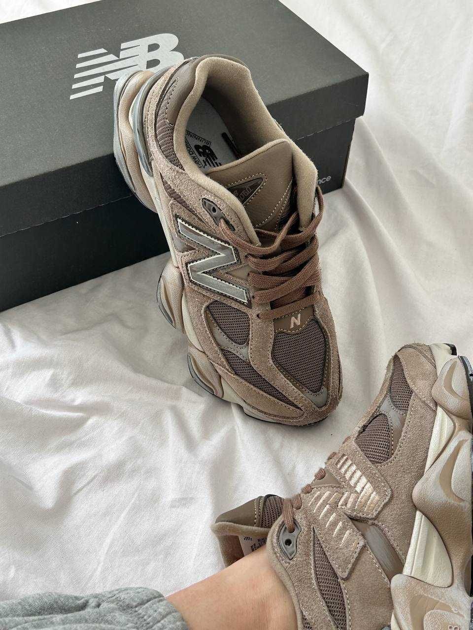 New Balance 9060 Mushroom Brown