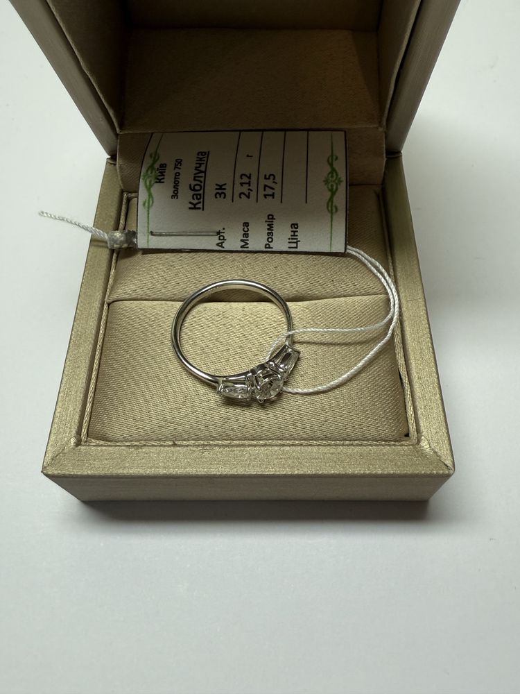 Кольцо Cartier 750 проба, природные бриллианты 0.72 ct, сертификация