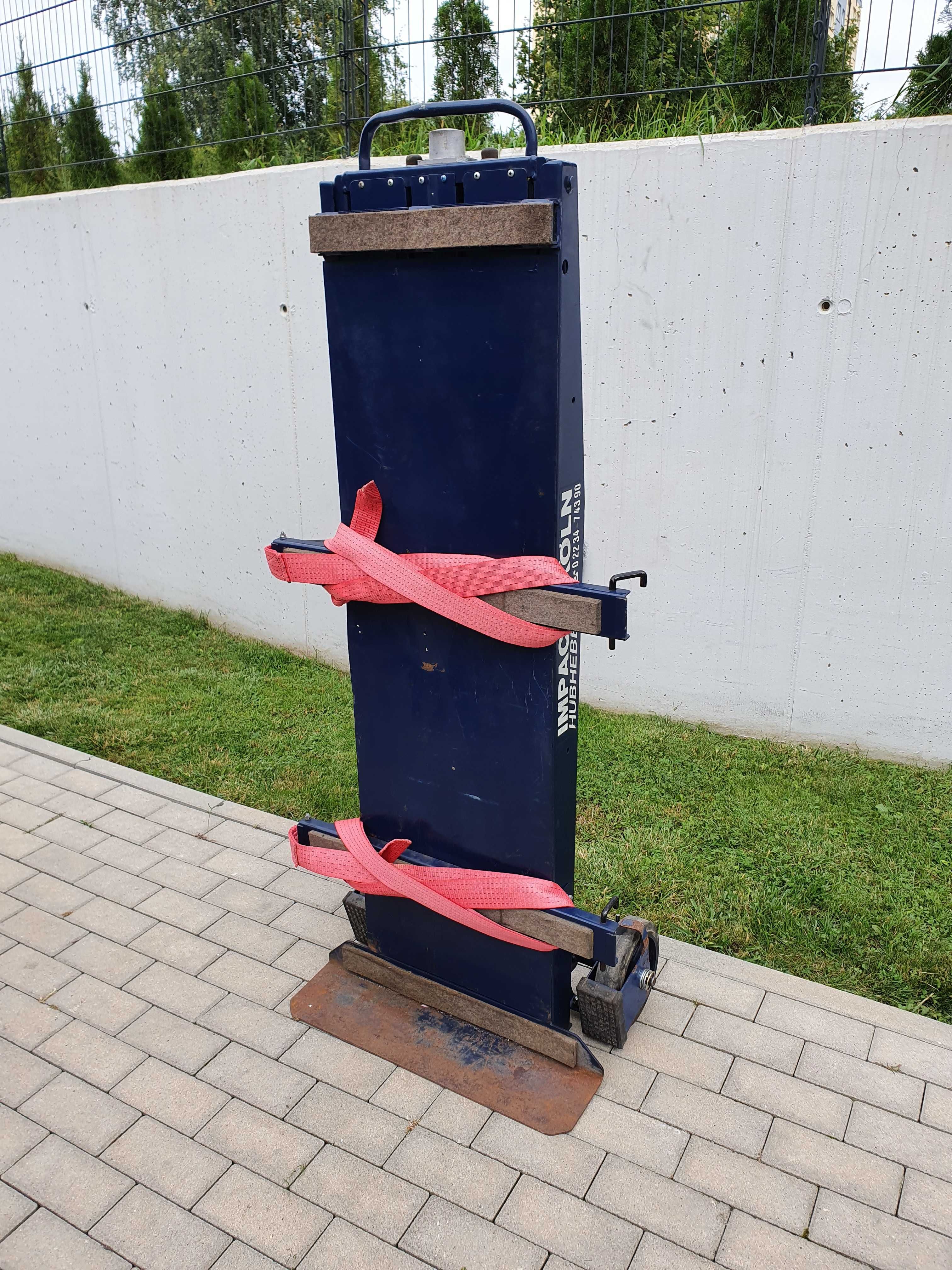 Wynajmij schodołaz towarowy do 500 kg na wynajem elektryczny schodołaz