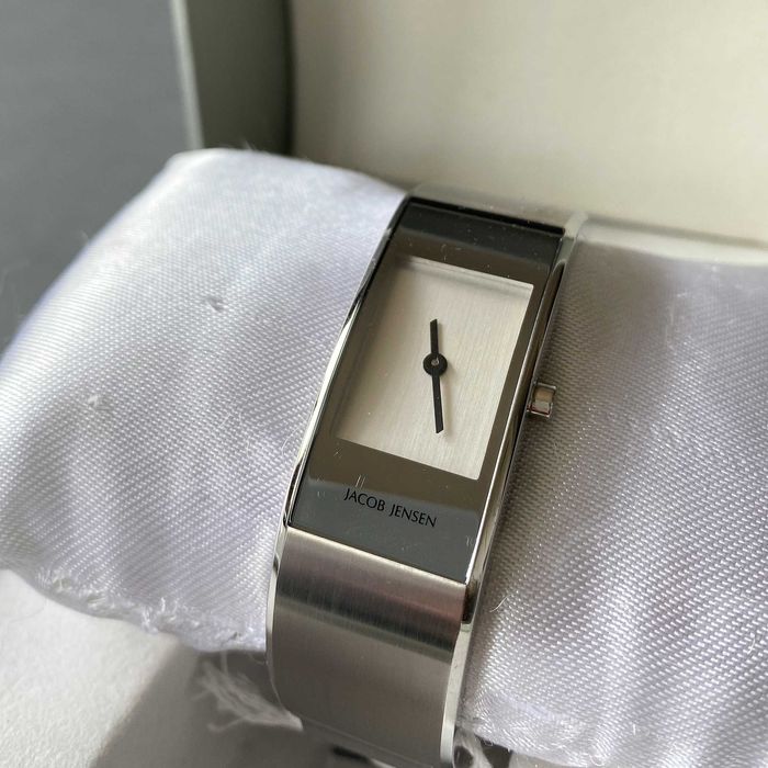 Zegarek damski Jacob Jensen Eclipse 440 | srebrny bransoleta modern