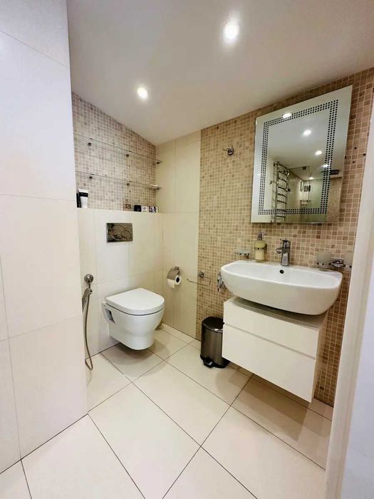 Продам квартиру Метрологічна вул., 109-А