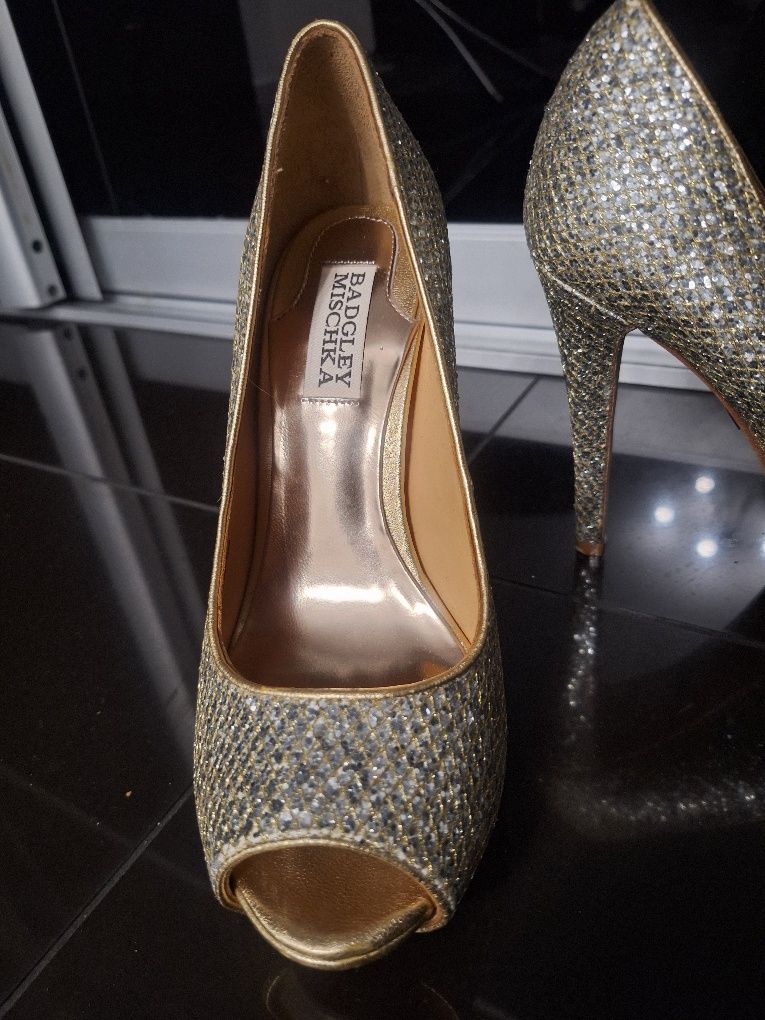Szpilki Badgley Mischka