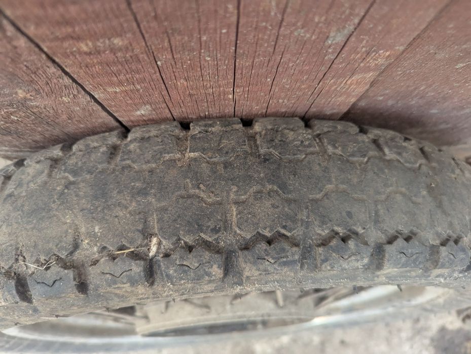 Колеса мотоцикла іж