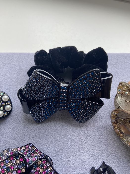 Резинки для волос с украшениями сваровски новый