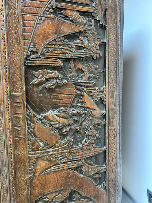 Arca de madeira antiga