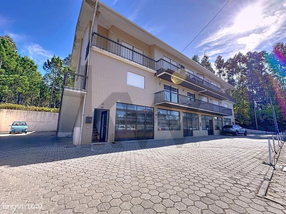 Apartamento T3 com localização privilegiada em Santa Maria da Feira