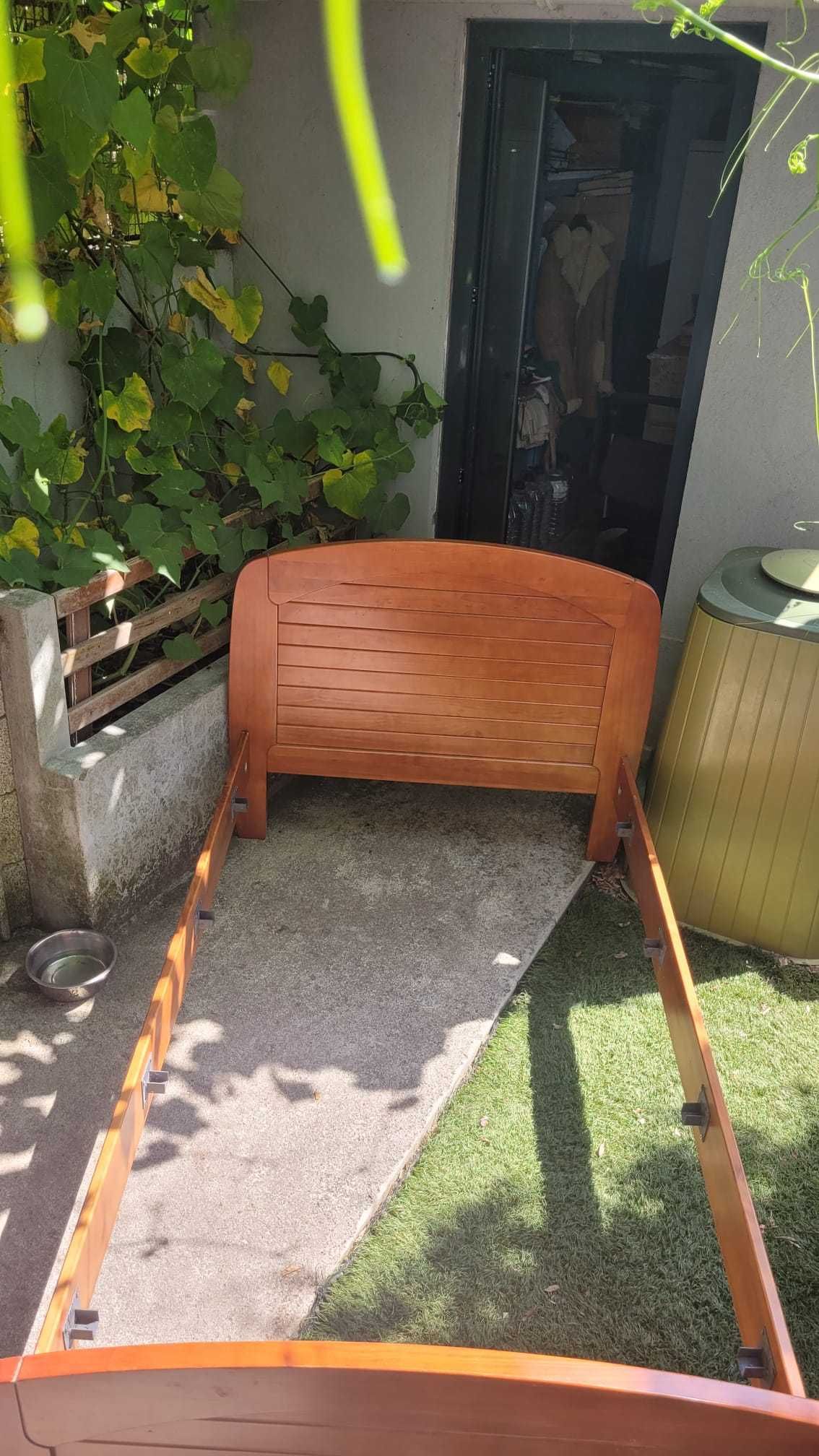 Cama Solteiro Madeira com Estrado
